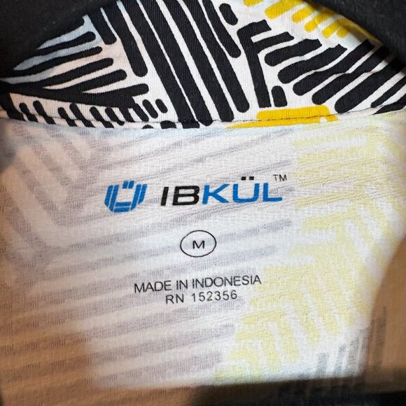 IKBUL yellow black and white patterned half zip vented golf top - Picture 4 of 6